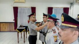 Penyematan Kepangkatan Mutasi Kapolsek Polres Kubar