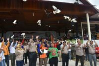 Pelepasan Burung Dara Pertanda Pemilu Damai