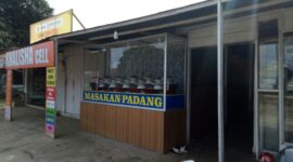 Rumah Makan Padang Di Simpang Raya