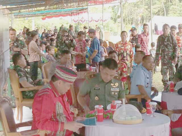 Danrem 091/ASN Brigjen TNI Irham Waroihan S.Sos Bersama Bupati Kubar FX Yapan