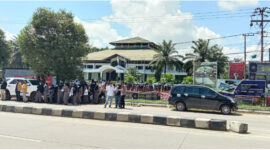 Aksi Penolakan Pemindahan KBM Kampus A SMA Negeri 10 Saamrinda