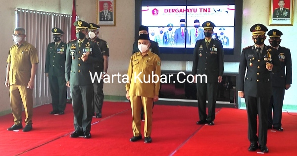 Kodim 0912/Kbr Bersama Forkopimda Saat Mengikuti Upacara Peringatan HUT ke-76 TNI