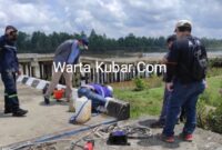 Tim ITS Melakukan Pengujian Konstruksi Dermaga Royoq