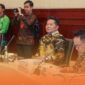 Bupati Mahulu Saat Menghadiri Undangan RUPS PT.Bankaltimtara Tahun Buku 2023