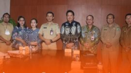 Bupati Mahakam Ulu (Mahulu) Bonifasius Belawan geh Saat Kembali Melakukan Audiensi Dengan Biro Hukum Kemendagri