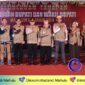 Foto Bersama Wabup Mahulu Yohanes Avun Dengan Komisioner KPU Mahulu Saat Launching Tahapan Pilkada Mahulu 2024 Mendatang