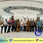 Kepala Dinas Kominfostandi Mahulu Saat melakukan Kunjungan Kerja ke Kementerian Kominfo RI