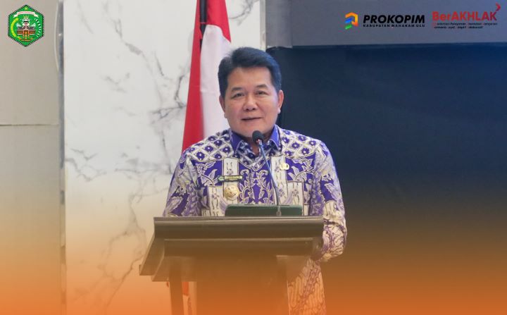 Bupati Mahulu Bonifasius Belawan Geh, SH, MH Saat Menyampaikan Sambutan Penutupan Workshop Petinggi dan BPK se-Mahulu