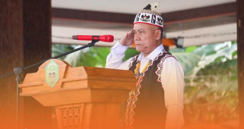 Wakil Bupati Mahakam Ulu (Mahulu) Drs.Yohanes Avun Saat Memimpin Upacara Peringatan Hari Lahir Pancasila