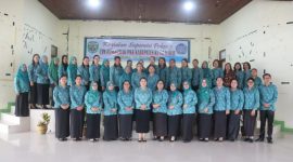SINERGI:Poto Bersama  Ketua TP PKK Kubar  Yayuk Seri Rahayu Yapan Kegiatan Supervisi Pokja 3, Bertempat di Gedung PKK Jalan Sendawar Raya, Kecamatan Barong Tongkok, Senin (14/10/2024) pagi.