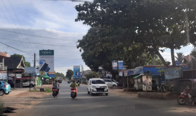 Pemerintah Kabupaten Kutai Barat (Kubar) Telah Membangun Ratusan Kilometer Infrastruktur Jalan Mantap di Kecamatan Barong Tongkok.