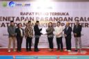 Komisi Pemilihan Umum (KPU) Kabupaten Mahakam Ulu Secara Resmi Menetapkan Pasangan Angela-Suhuk Sebagai Bupati dan Wakil Bupati Periode 2025-2030.