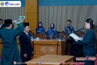 Lut Minal Abidin Secara Resmi Dilantik PAW Menggantikan Suhuk yang Terpilih Sebagai Wakil Bupati Mahulu Periode 2025-2030.