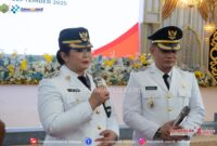 Caption : Bupati dan Wakil Bupati Kabupaten Mahakam Ulu (Mahulu) Periode 2025-2030 Resmi Dilantik.