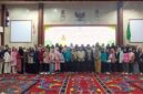Foto Bersama Wakil Bupati Kutai Barat (Kubar) Kalimantan Timur (Kaltim) dengan Para ASN Saat Mengikuti Bimbingan Akhlak.