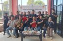 Foto Bersama Ketua Presidium Dewan Adat (PDA) Kabupaten Kutai Barat (Kubar), Yurang dengan Para Pengurus Ikatan Pencak Silat Indonesia (IPSI).