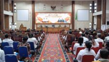 Foto ; Bupati Kutai Barat Saat Membuka Rakor BPK se-Kutai Barat.