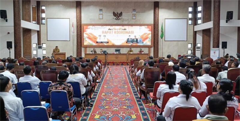 Foto ; Bupati Kutai Barat Saat Membuka Rakor BPK se-Kutai Barat.