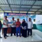 Caption Foto : Petinggi Kampung Belempung Ulaq Makar, Staf Kasi PMP Kecamatan Barong Tongkok Luncir, Pendamping Desa Belempung Ulaq Saat Menyalurkan BLT-DD Tahap I 2026.