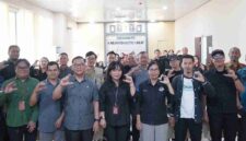 Foto Bersama Diskominfo Kutai Barat Saat Menggelar Audiensi dengan Para Awak Media Online.