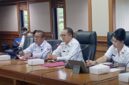Foto : Pj.Sekretaris Daerah Kutai Barat, Kamius Djunaidi Saat Memimpin Rapat Evaluasi Penerapan BLUD 19 Puskesmas.