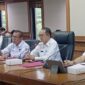 Foto : Pj.Sekretaris Daerah Kutai Barat, Kamius Djunaidi Saat Memimpin Rapat Evaluasi Penerapan BLUD 19 Puskesmas.
