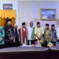 Foto Bersama Menag RI Nasaruddin Umar, Gubernur Kaltim Rudy Mas'ud dan Bupati Kutai Barat Frederick Edwin Saat Kegiatan Wawasan Kebangsaan Dalam Rangka Hut PP Assalam Arya Kemuning Kutai Barat.