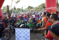 Bupati Kutai Barat, Frederick Edwin Saat Membuka Perhelatan Festival Luuq Melapeh yang juga dirangkai dengan Kejuaraan Motor Cross.