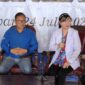 Plt.Kepala Dinas Kesehatan Kutai Barat, Barnabas Bersama Direktur RSUD Harapan Insan Sendawar, dr.Marisye Christiantia, Sp.PD, Serta Kepala Bidang Pencegahan dan Pengendalian Penyakit Dinkes Kubar, Weda Saat Menggelar Talk Show kesehatan dalam rangka peringatan Hari Hepatitis se-Dunia.