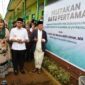 Foto Menteri Agama RI, Nasaruddin Umar didampingi Gubernur Kaltim Rudy Mas'ud Saat Menghadiri Hut PP Assalam Arya Kemuning Kutai Barat.