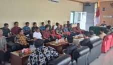 Rapat Koordinasi Persiapan Lomba Kreativitas Kampung Merah Putih 2026 yang digelar di Makodim 0912 Kubar.