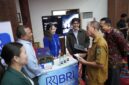 Asisten 2 Sekretariat Daerah Kutai Barat, Ali Sadikin Saat Membuka  Kegiatan Business Matching, Edukasi Keuangan, Layanan Desk SLIK-OJK serta Pencatatan Keuangan Aplikasi  SIAPIK-BI.