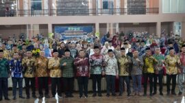 Wakil Bupati Kutai Barat, H.Nanang Adriani Saat Menghadiri Rapat Koordinasi Daerah FKUB se-Kaltim di Kabupaten Penajam Paser Utara.