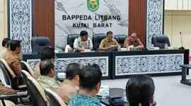Wakil Bupati Kutai Barat, H.Nanang Adriani Saat Menghadiri Peluncuran Program GEMILANG Sebagai Upaya Mempercepat Penurunan Angka Stunting.