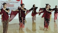 Pemrintah Kampung Linggang Bangun Sari Kecamatan Linggang Bigung Melestarikan Budaya Lokal Melalui Sanggar Seni Setempat.