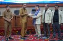 Bupati Kutai Barat, Frederick Edwin Saat Membuka Sosialisasi Program Pendidikan S1, S2, dan S3 yang digelar STIENAS Samarinda.