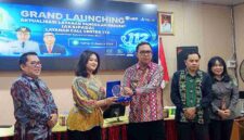 Bupati Kutai Barat, Frederick Edwin Saat Melakukan Launching Layanan Darurat Masyarakat Call Center 112.