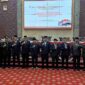 Foto Bersama Bupati Kutai Barat, Frederick Edwin dan Ketua DPRD Kutai Barat, Ridwai, SH beserta unsur Forkopimda saat Paripurn Istimewa Mendengarkan Pidato Kenegaraan Presiden Republik Indonesia, Prabowo Subianto.
