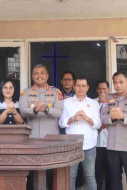 Minggu Kasih di GKII Kairos, Kapolres Kubar Ajak Jemaat jaga Kerukunan dan Kamtibmas